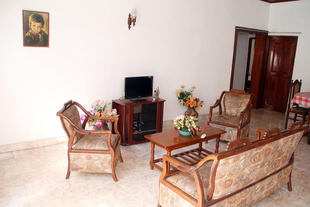 Gudsmith Home Negombo Eksteriør billede