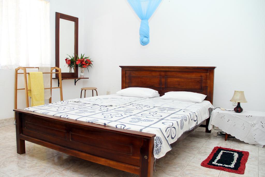 Gudsmith Home Negombo Eksteriør billede
