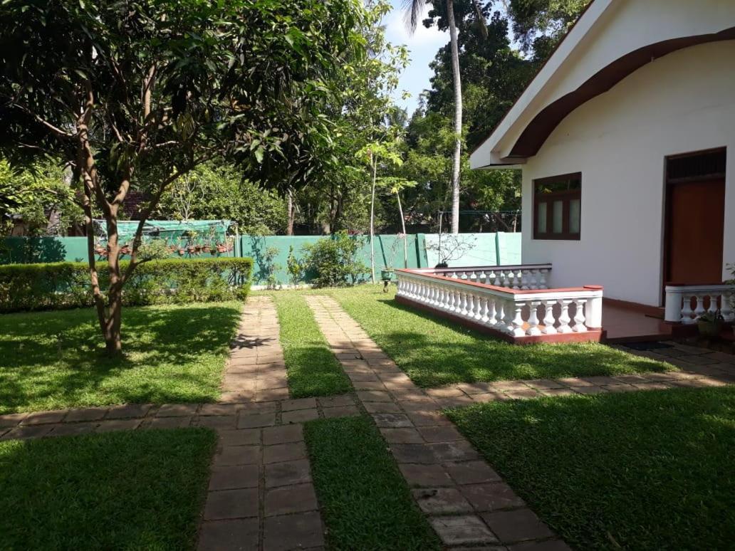 Gudsmith Home Negombo Eksteriør billede